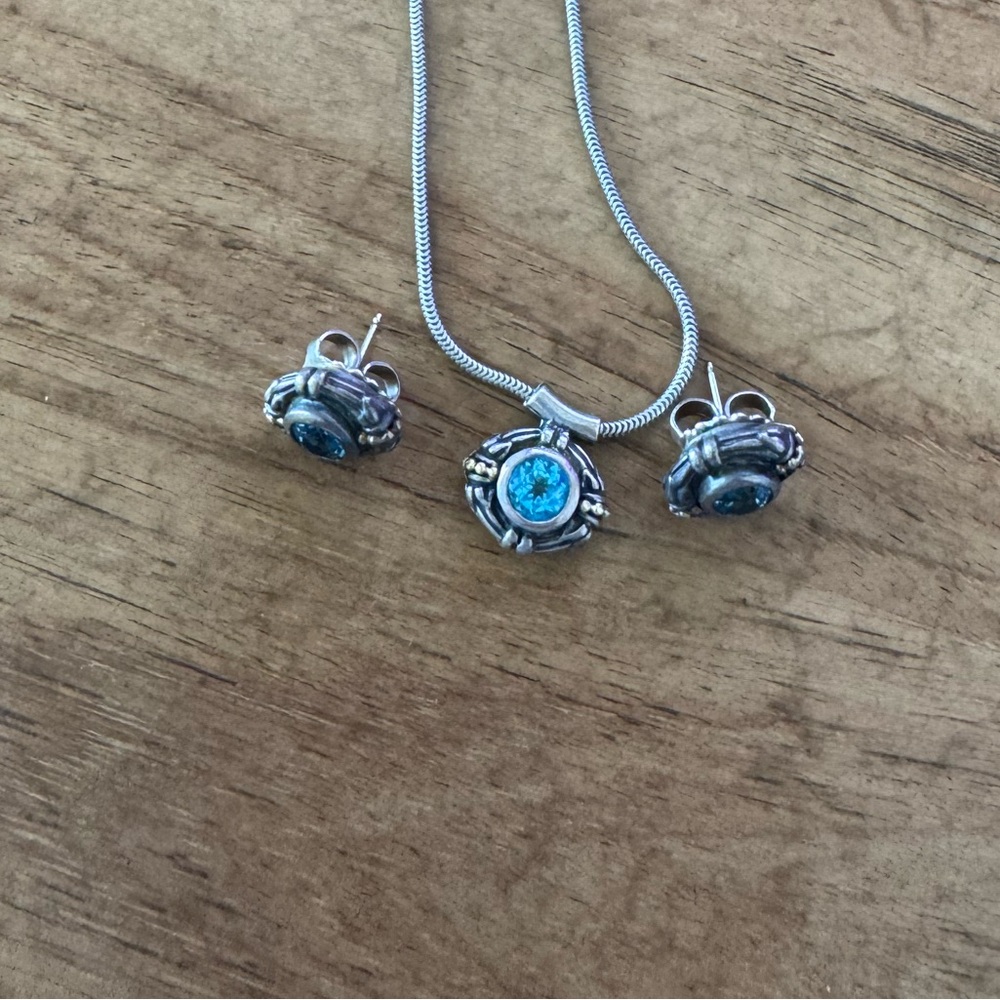 Lagos Caviar vintage Blue topaz Pendant And Earrings 16” Pendant Sterling Silver
